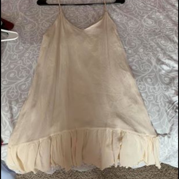 Dresses & Skirts - Dress